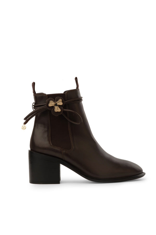 Everyday Brown : Boots