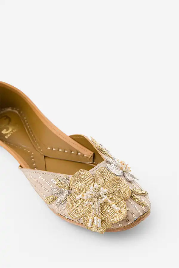 Bloom Bazaar : Juttis