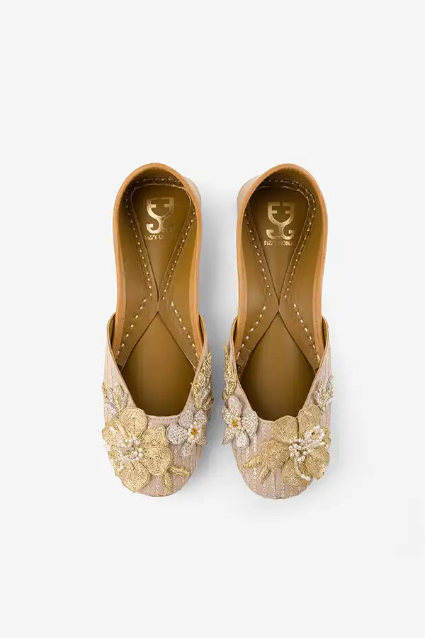 Bloom Bazaar : Juttis