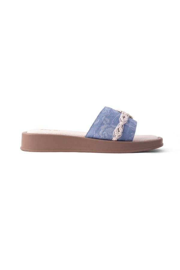 Blue Me Away : Bomba Sliders