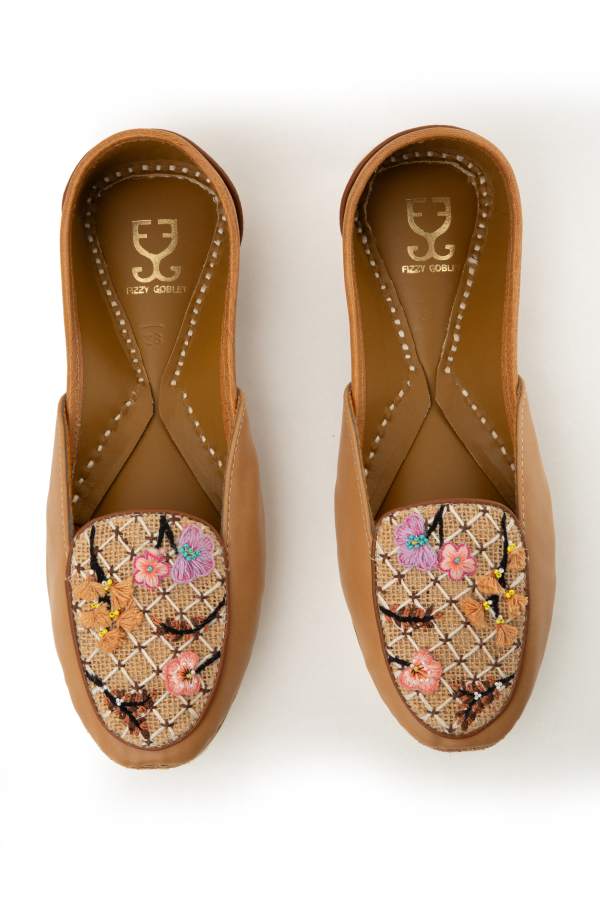 Knotty Or Nice : Loafers