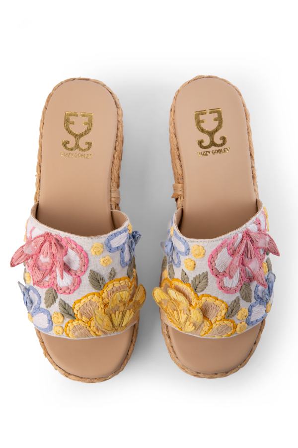 Bubble Yum : Slipon Espradrille Wedges