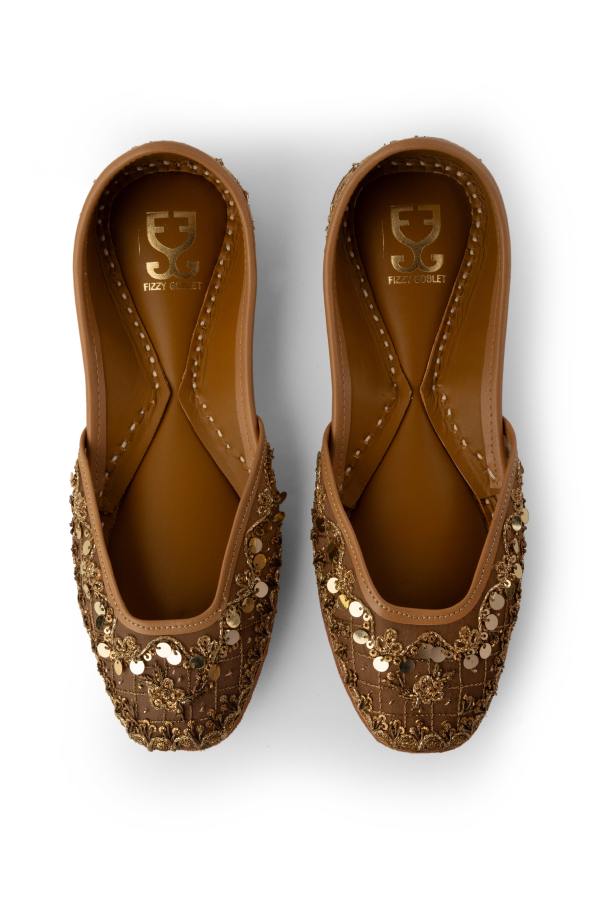 Golden Hush : Juttis
