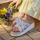 Iris my case : Criss Cross Wedges
