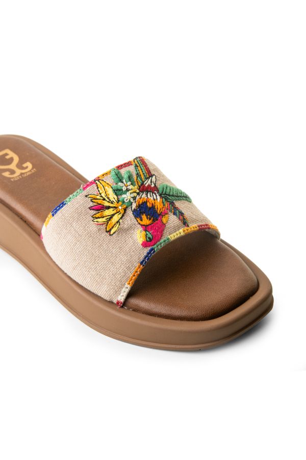 Juicy Jaggery : Bomba Sliders