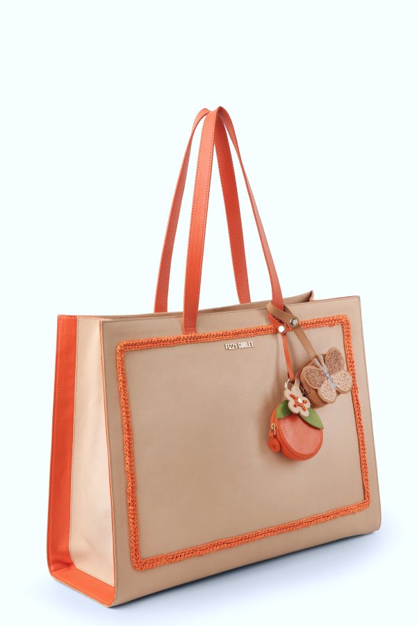 Main Squeeze : Tote Bag