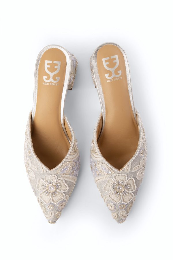 Over the Moon : Mule Heels