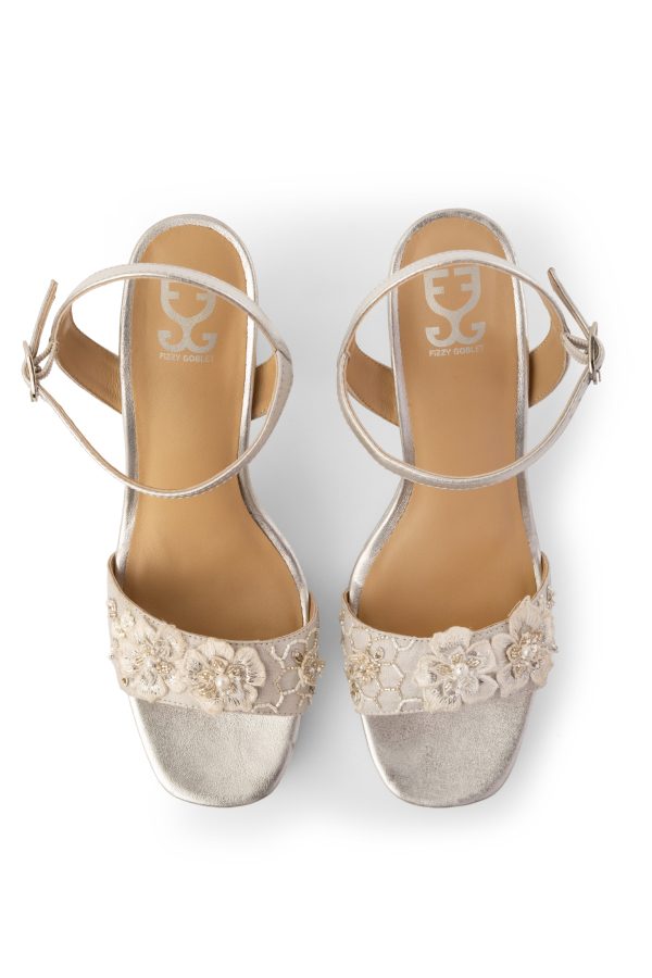 Petals & Prosecco : Heels