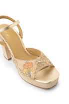 Sheen Queen : Platform Heels