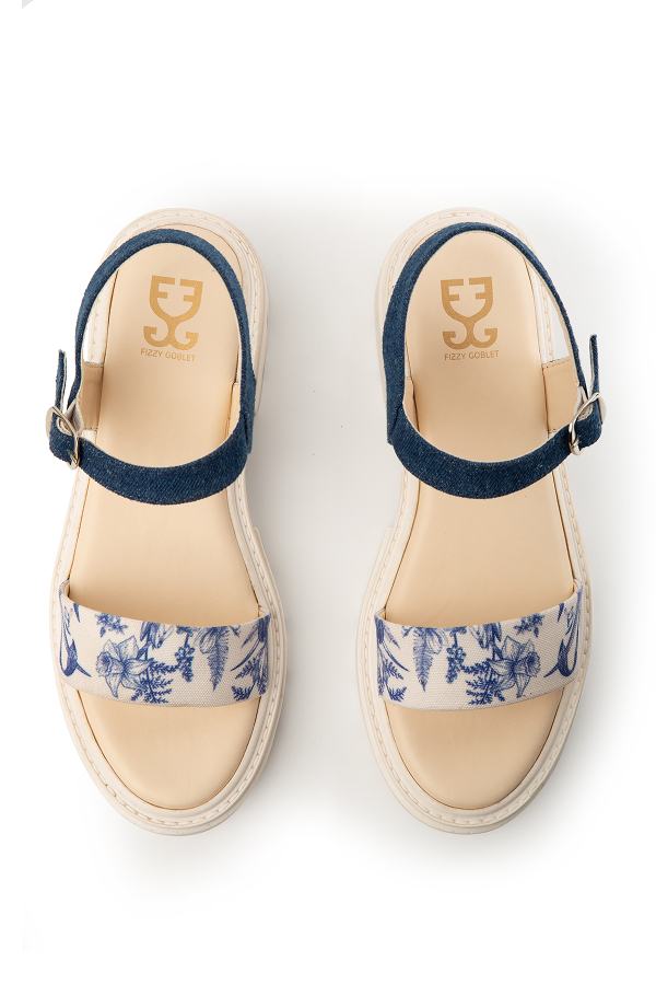 Caribbean Dreams : Splash Sandals