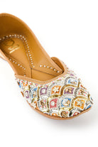 Celestial Superstar  : Juttis