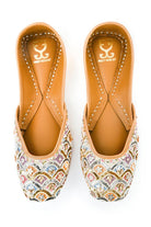 Celestial Superstar  : Juttis