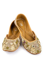 Seeker of Magic : Juttis - Payal Singhal X Fizzy Goblet