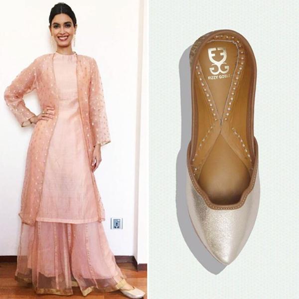 Diana Penty in OVERLAP