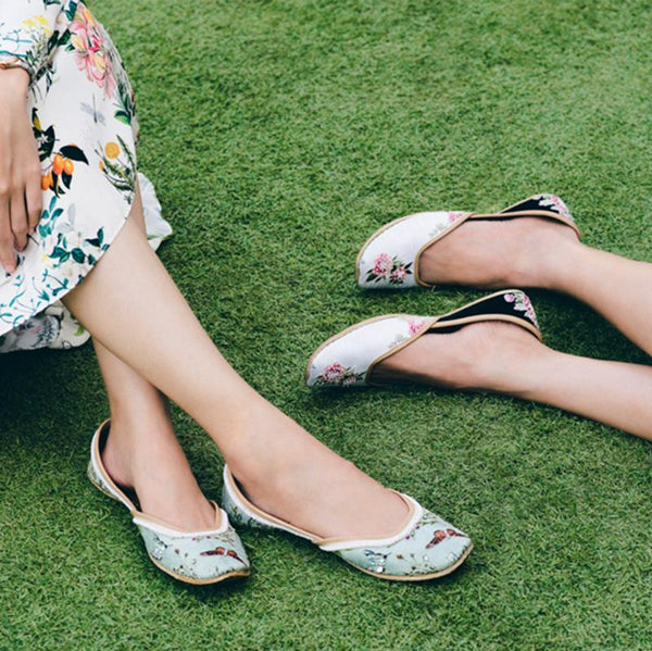 How To Style Florals With Fizzy Goblet Shoes
