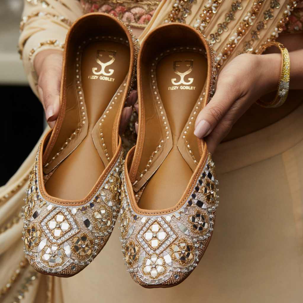 A Glass Act : Juttis