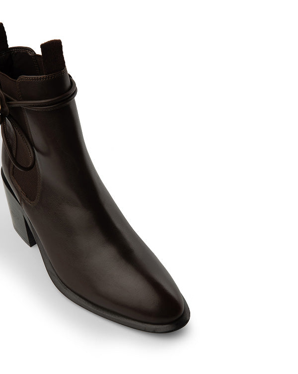 Everyday Brown : Boots