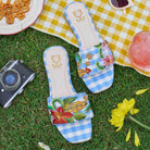 Brunch Bunch : Sandals