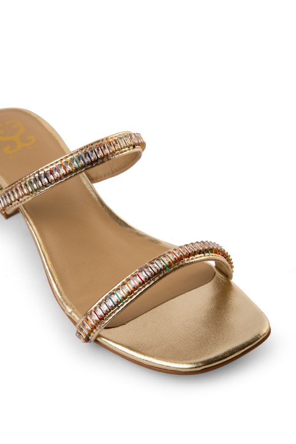 Dainty Delights : Sandal Heels