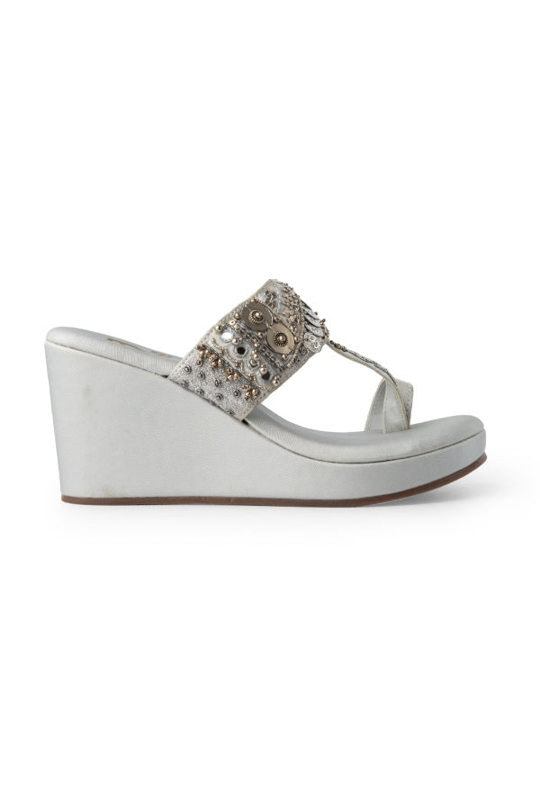 Flight of Fancy : Kolha Wedge