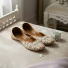Floral Shower : Juttis