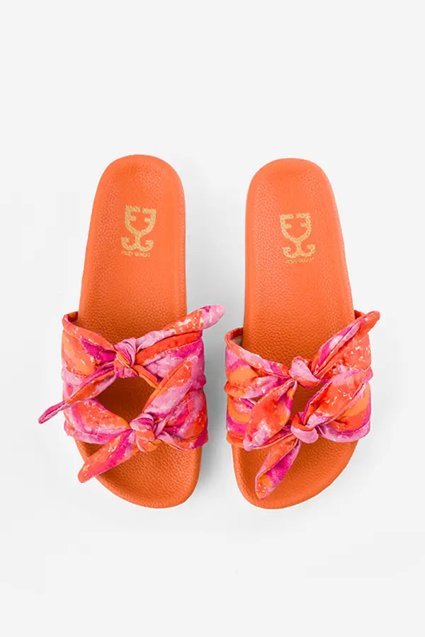 Bow-n Voyage : Sliders