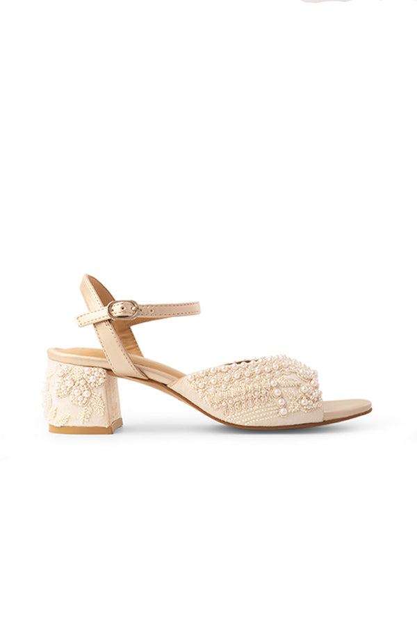 Pearls On The Floor : Sandal Heels