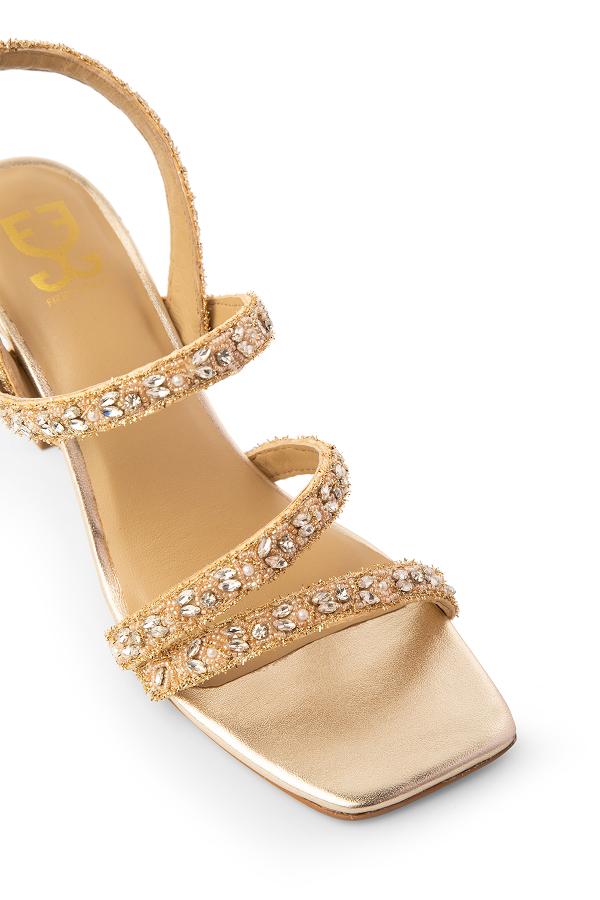Gold Me Closer : Heels