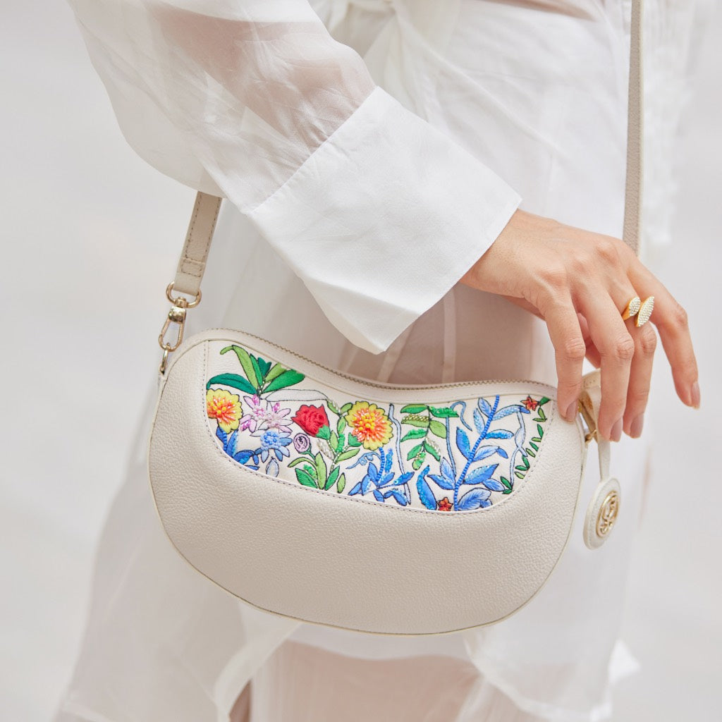 Hanging Garden : Crossbody Bag