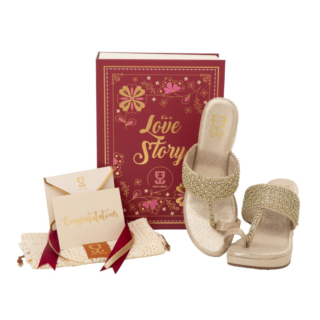 Love Story Box : Hollywood High Kolha Wedge