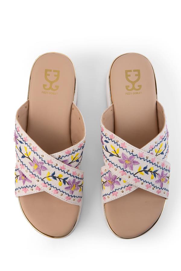 Iris my case : Criss Cross Wedges