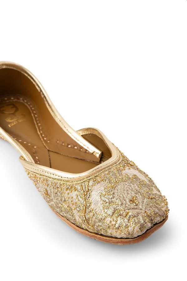 Maharani Mode : Juttis