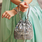 Looking Glass : Potli
