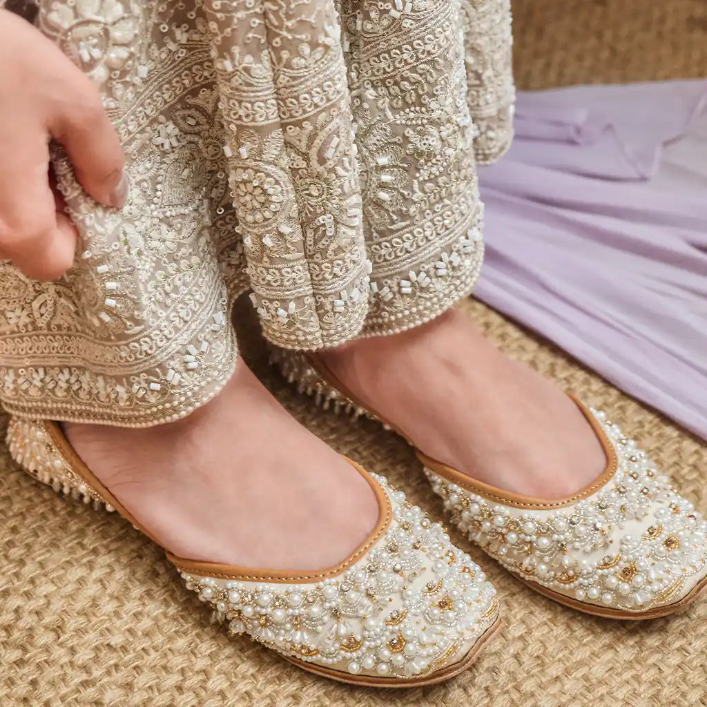 Pearl Swirl : Juttis