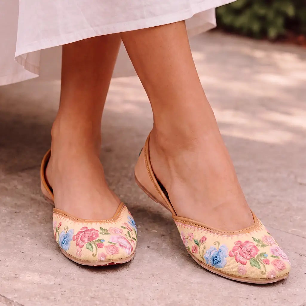 Pollen in Love : Juttis