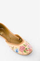Pollen in Love : Juttis - Butter Yellow - Handcrafted - Juttis - Fizzy Goblet 