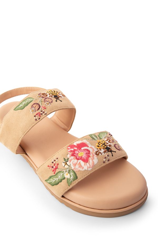 Pretty Witty Pink : Slip Ons