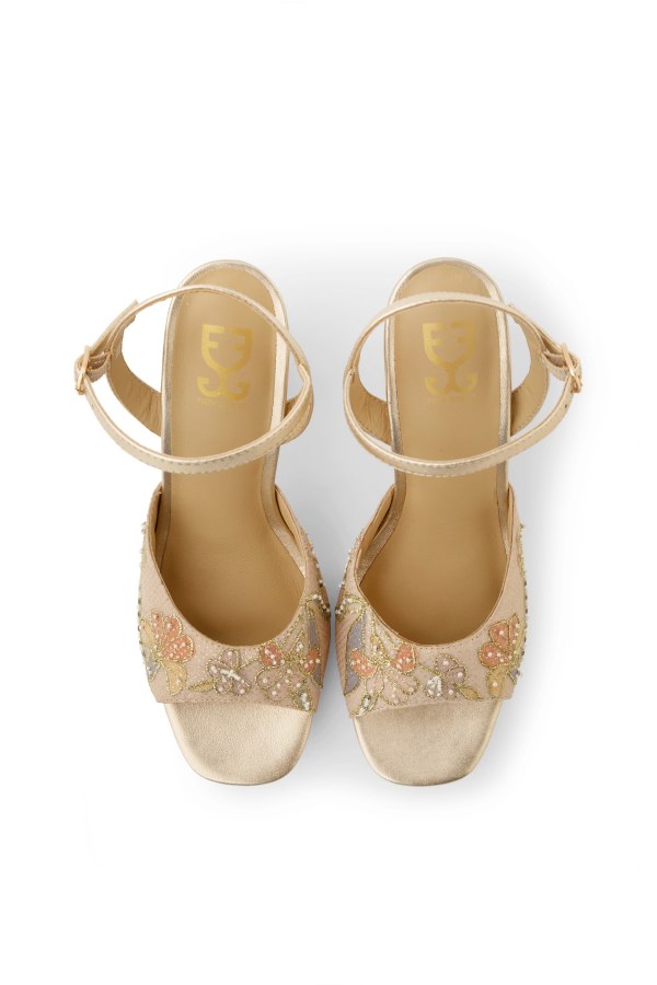 Sheen Queen : Platform Heels