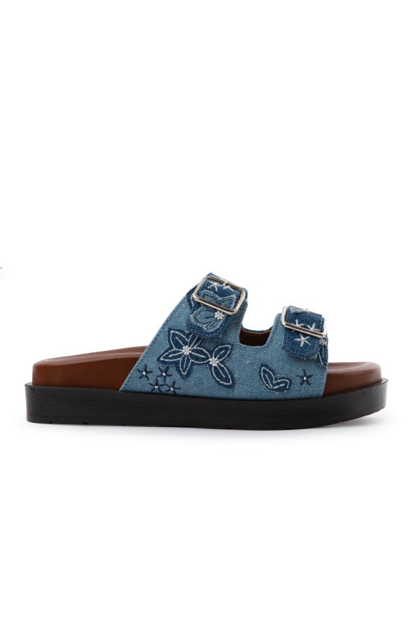 Very Blueberry : Platform Sliders