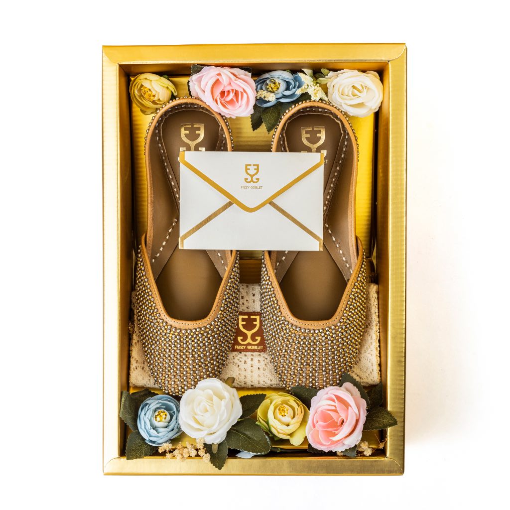 Wedding Gift Box - Studded Spice : Juttis - Kareena Kapoor Khan x Fizzy Goblet