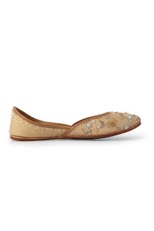 Zari, Not Sorry : Juttis