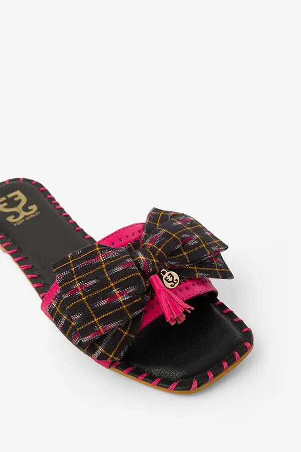 Bow to be Wild : Sandal - Handcrafted - Fizzy Goblet