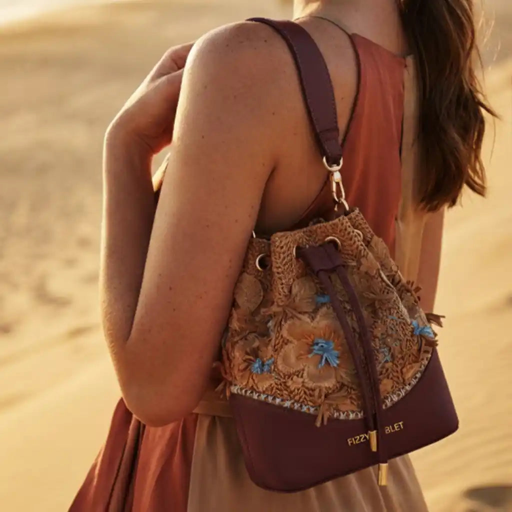 Burnt Sugar : Bucket Bag