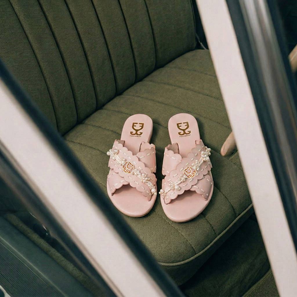 Julie : Criss Cross Sliders