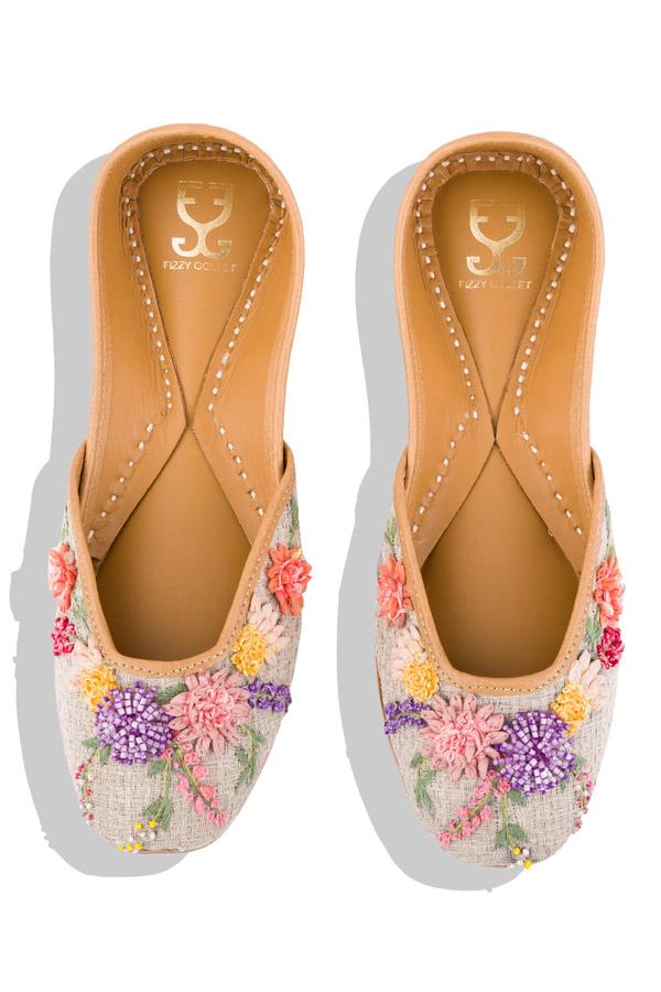 Take a Rain Bow : Juttis