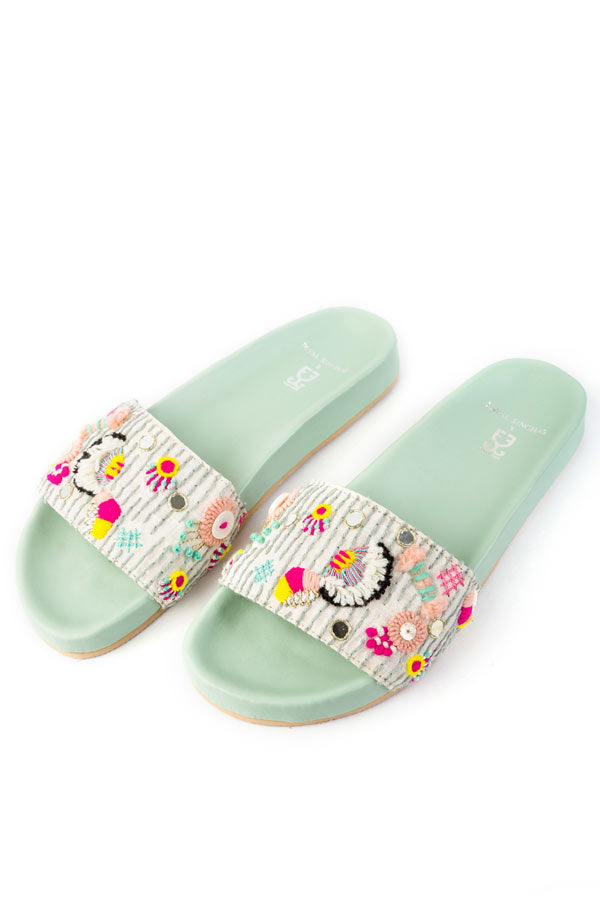 Soho Boho : Vegan Sliders - Payal Singhal X Fizzy Goblet
