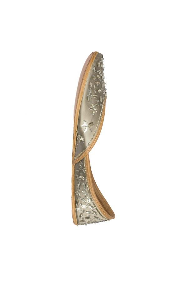 Champagne Super Nova : Juttis